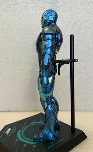 Figura 1/6 Iron Man Mark III Stealth Mode Version