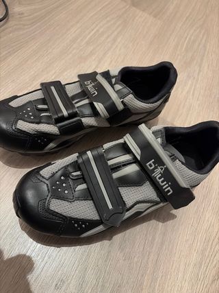 Zapatillas B'TWIN spinning negras y grises