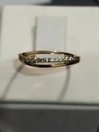Anillo oro con circonitas chica nuevo