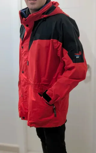 Chaqueta Ternua Outdoor Gore-Tex Roja/Negra