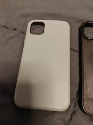 Fundas iPhone 11 (4 unidades)