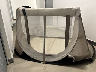 Cuna de viaje Aeromoov beige