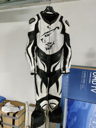 Mono de moto cuero hombre perforado