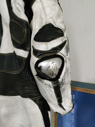 Mono de moto cuero hombre perforado