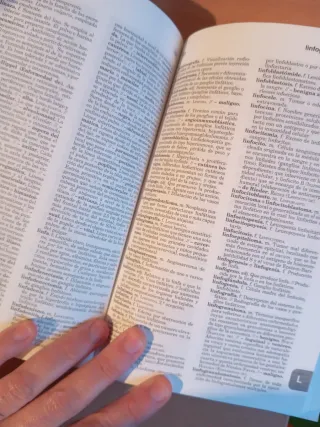 Diccionario médico (Spanish Edition)