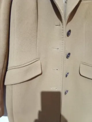 Chaquetón Esprit marrón talla L. De la 38-42