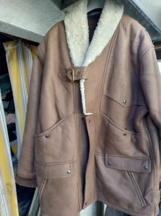 Giacca in pelle scamosciata