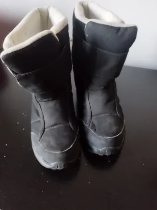 Botas de Nieve Quechua Negras