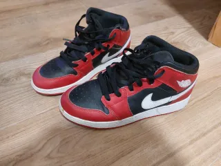 Zapatillas nike air Jordan Baloncesto Negras Rojas