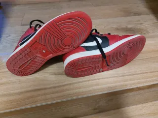 Zapatillas nike air Jordan Baloncesto Negras Rojas