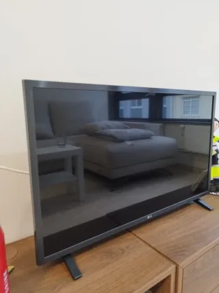 Televisor LG 32 Negro Smart TV