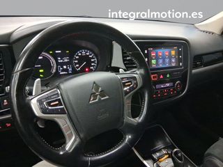 Mitsubishi Outlander 2.0 PHEV Kaiteki Auto 4WD