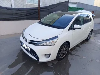 Toyota Verso 2015