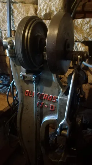 Martillo Pilón Oliveras