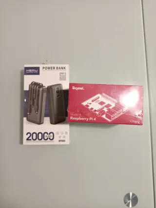 Raspberry Pi 4 Model B + Power Bank 2000mAh