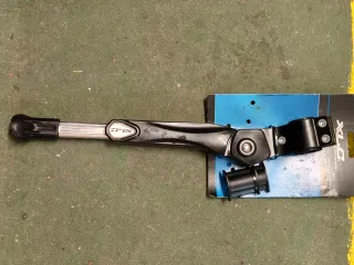 Pata de cabra XLC para bicicleta