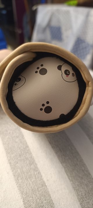 Calienta biberones con diseño de pandas