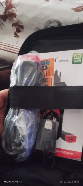 Máquina Diagnóstico Coche KONNWEI