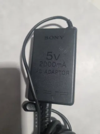 Cargador Sony PSP-104 AC Adaptor 5V
