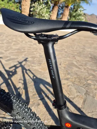 MMR KENTA 10 Carbono 2024