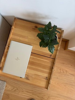 Mesitas de noche de pino natural Ikea