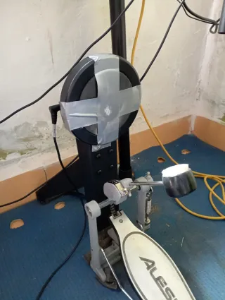 Batería Electrónica Alesis Nitro Mac