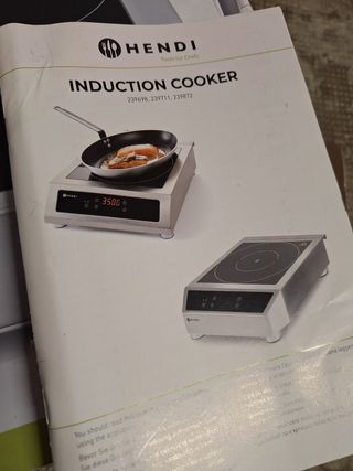 Fornello induzione digitale Hendi 3500D