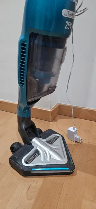 Aspiradora Rowenta 25V a reparar