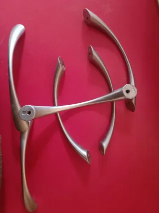 Tiradores de cocina plateados