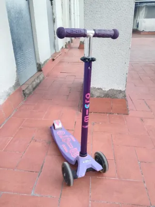 Patinete Micro Maxi Morado 3 Ruedas