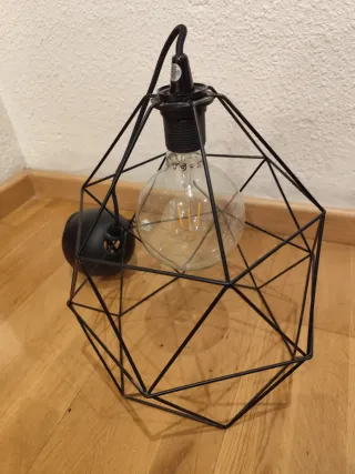 Lámpara de techo Ikea geométrica