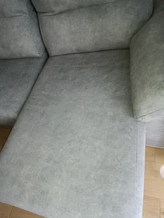 Sofá chaise longue gris