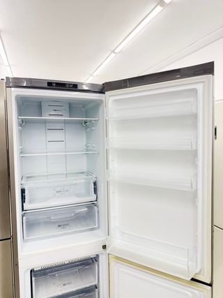 Nevera Indesit Combi