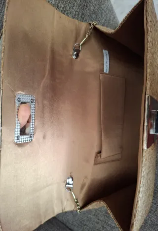 Bolso de fiesta con cadena