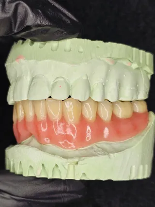 Reparaciones en 12h y  Servicios para Clínicas