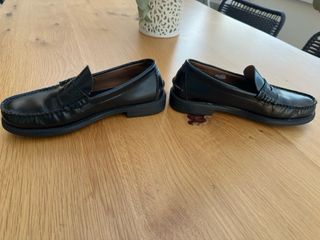 Mocasines de piel negros para hombre