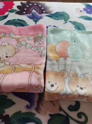 Mantas de bebé con ositos y globos