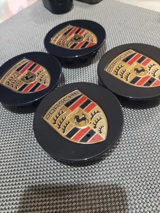 4 Tapas de Rueda Porsche Negro y Oro