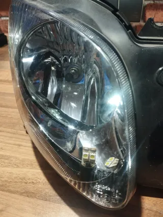 Faro delantero TMAX 500