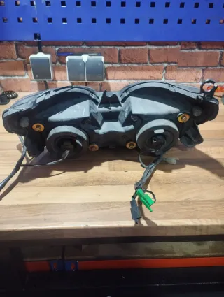 Faro delantero TMAX 500