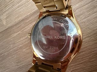 Reloj Michael Kors Dorado Esfera Azul