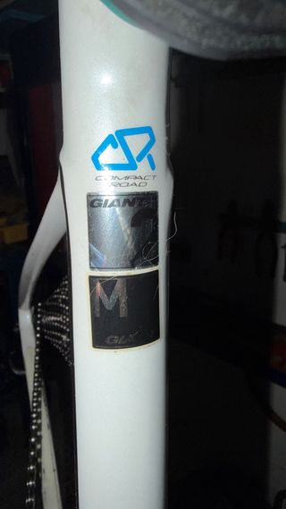 Bicicleta Giant de carretera carbono