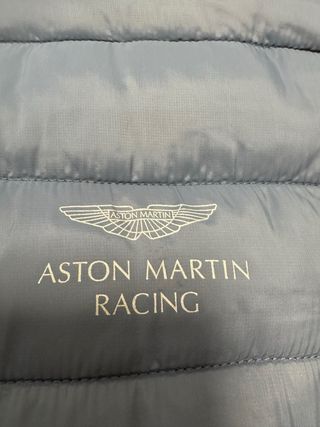 Chaleco Aston Martin Racing Gris y Rojo