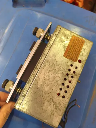 Radio Wald Vintage Dorada y Plateada