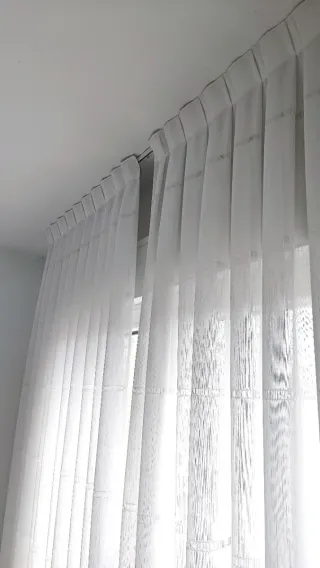 Cortina visillo de lino blanco