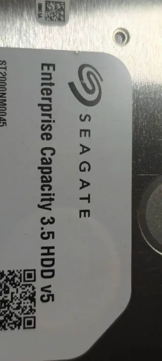 Disco Duro Seagate Enterprise 2TB SAS + CADDY