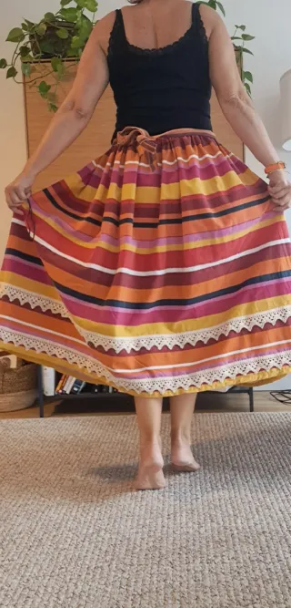 Falda 82cm y delantal huertana, aldeana, regional,