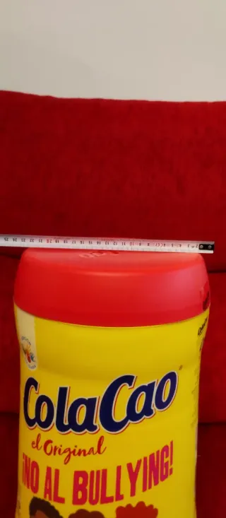 Bote gigante Cola Cao Edición Solidaria.