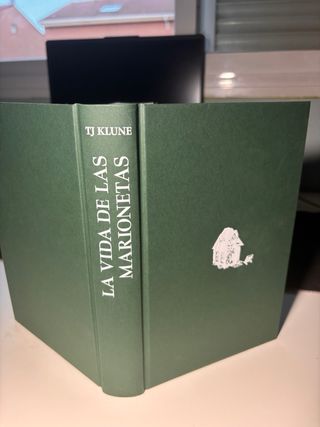 La vida de las marionetas - TJ Klune