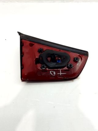 PILOTO TRASERO DERECHO INTERIOR KIA NIRO (4)